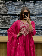 Perfect Rani Pink Cotton Dupatta Set