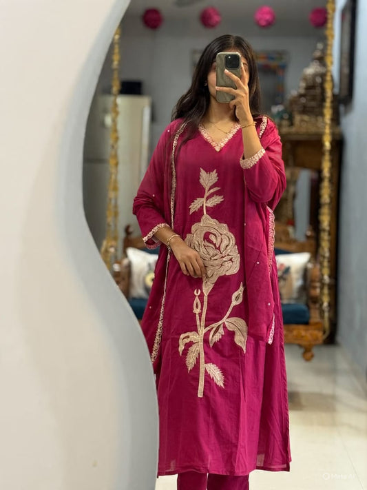Elegant Magenta Pink Cotton Dupatta Set