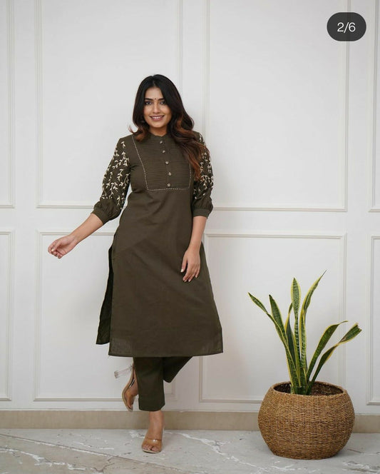 Beautiful Rayon Embroidery Kurta Set