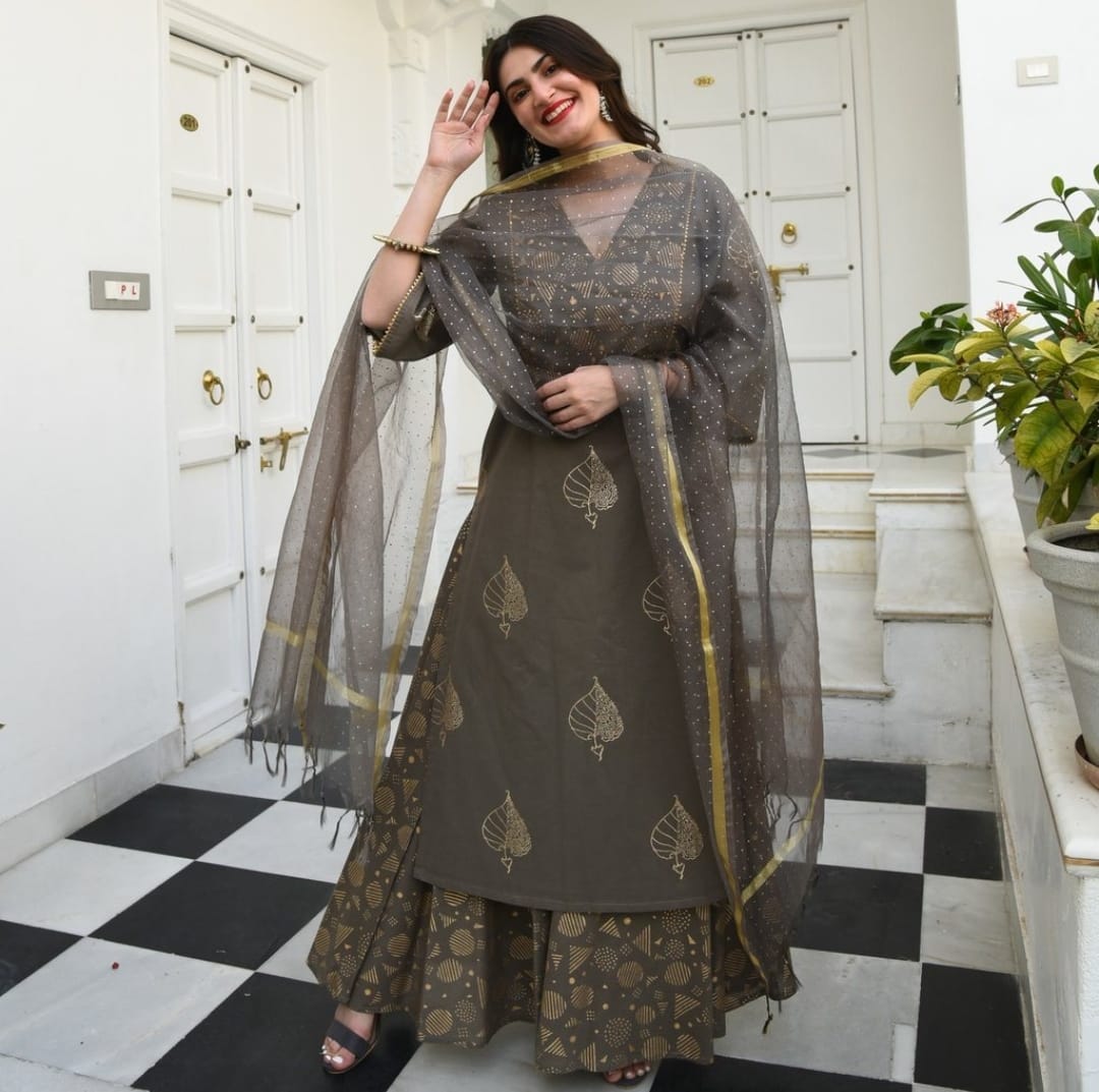 Perfect Grey Rayon Dupatta Set