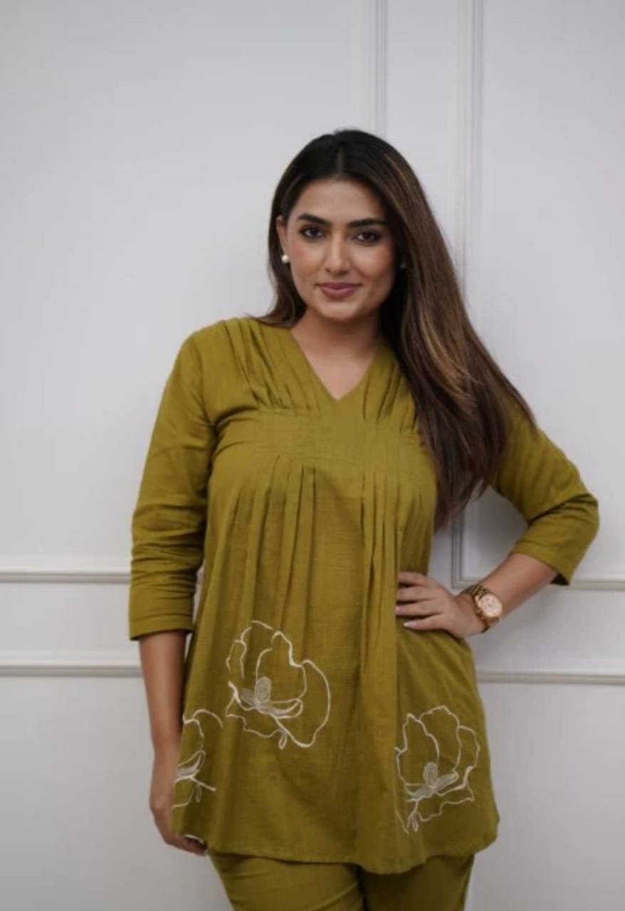 Stylish Mehandi Pintex Embroidery  Co-ord Set