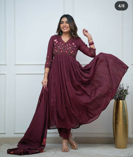 Beautiful Maroon Embroidery Dupatta Set