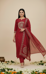 Elegant Red Cotton Dupatta Set