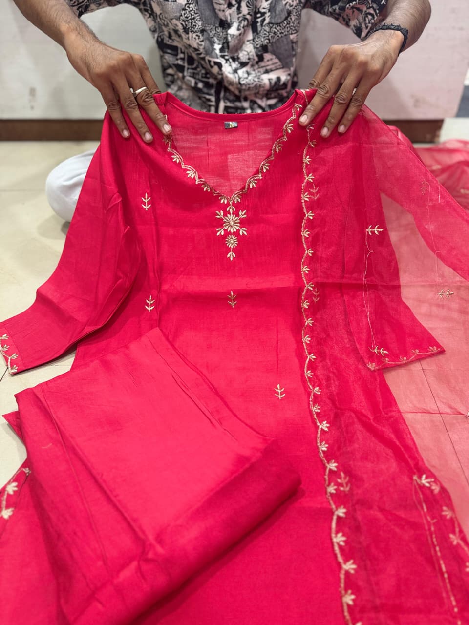 Beautiful Rani Pink Cotton Dupatta Set