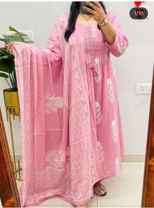 Pink Pure Cotton Floral Embroidered Kurta Set