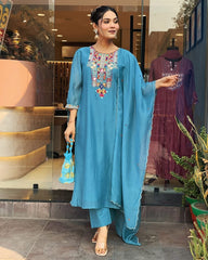 Blue Chanderi Embroidered Kurta Pant & Dupatta Set