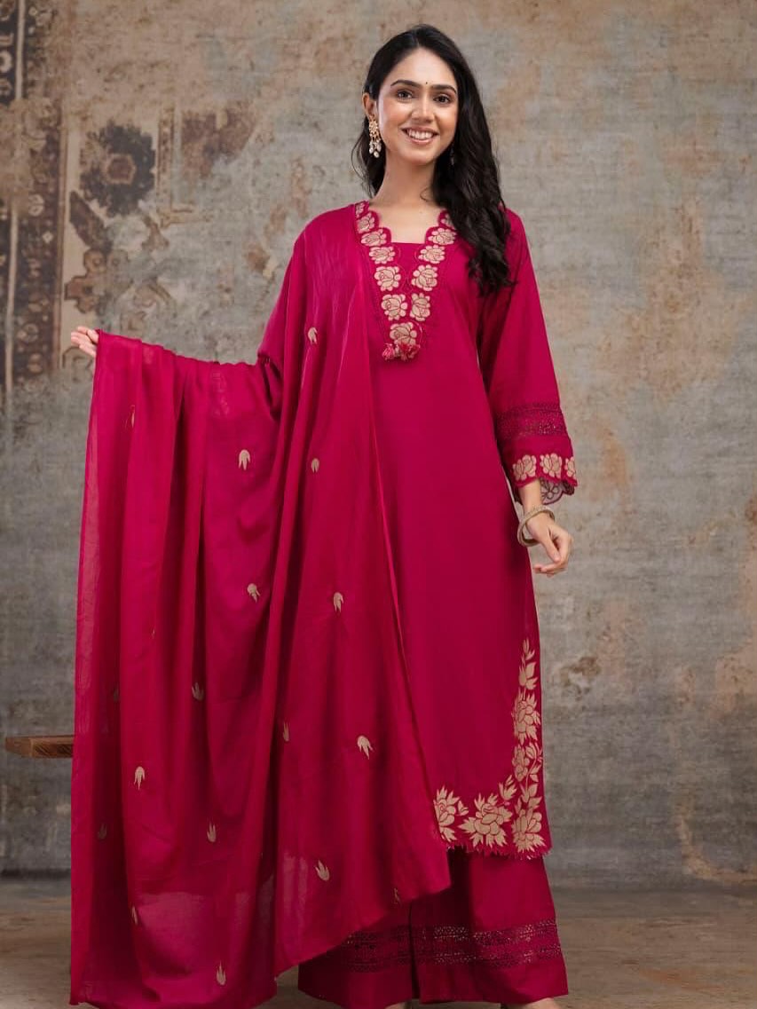 Beautiful Magenta Cotton Dupatta Set
