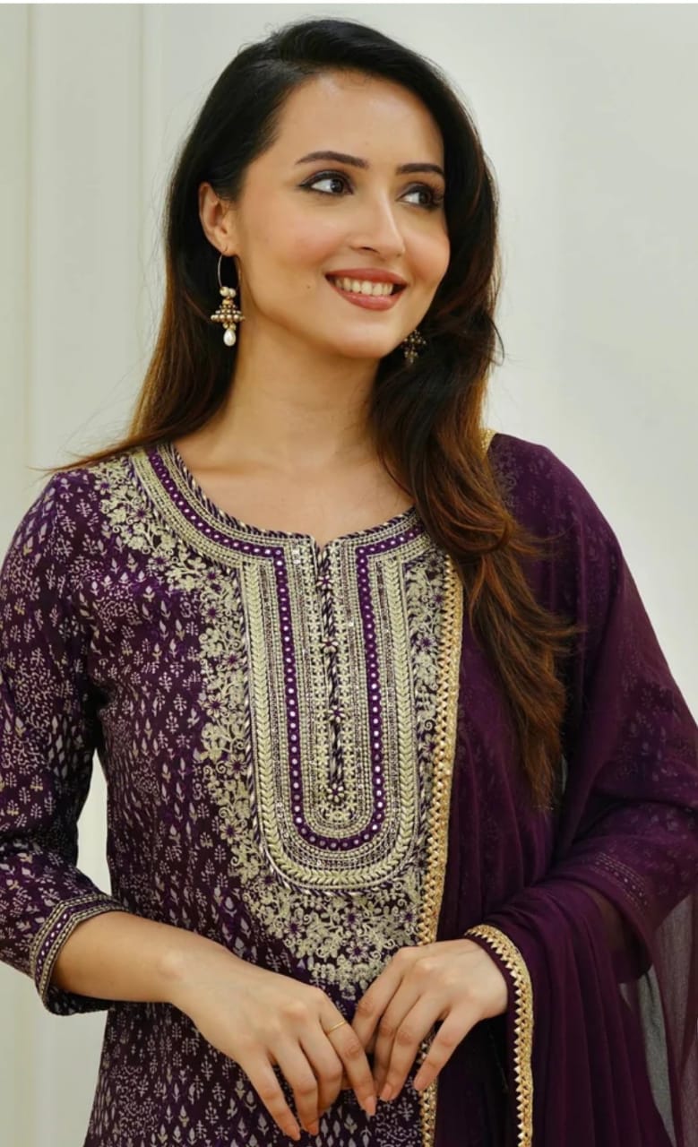 Beautiful Plum Purple Embroidery Dupatta Set